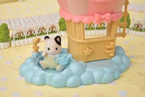 SYLVANIAN PODROZ BALONEM FIGURKA 5527 PUD6 EPOCH